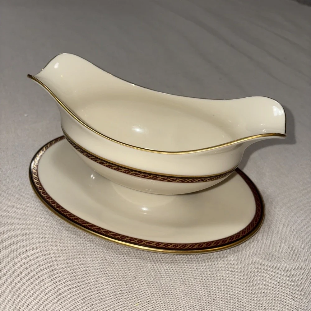 Lenox Monroe Gravy‎ Boat & Underplate 307807